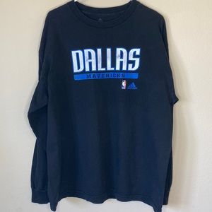 Dallas Mavericks shirt